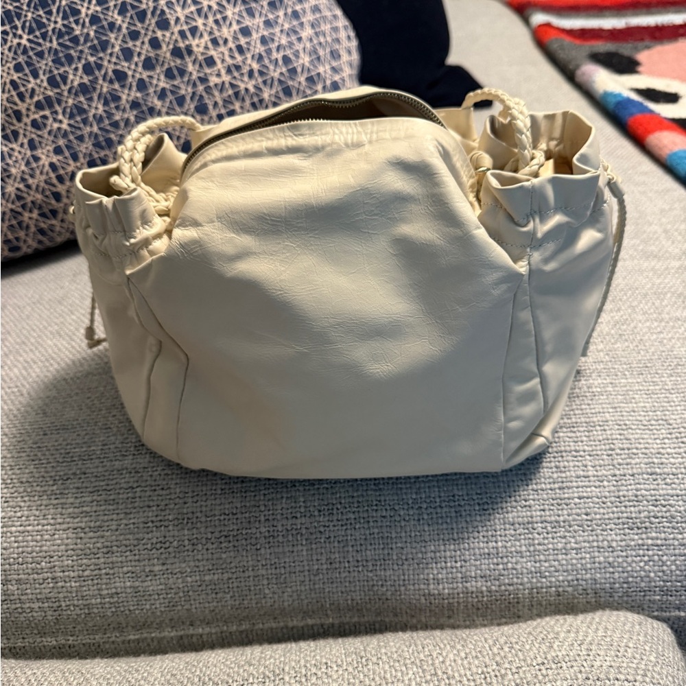 Botega Vanetta Chic Cream Mini Bag for Women